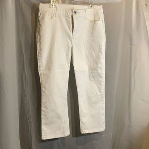 St. John’s Bay white crop stretch jeans